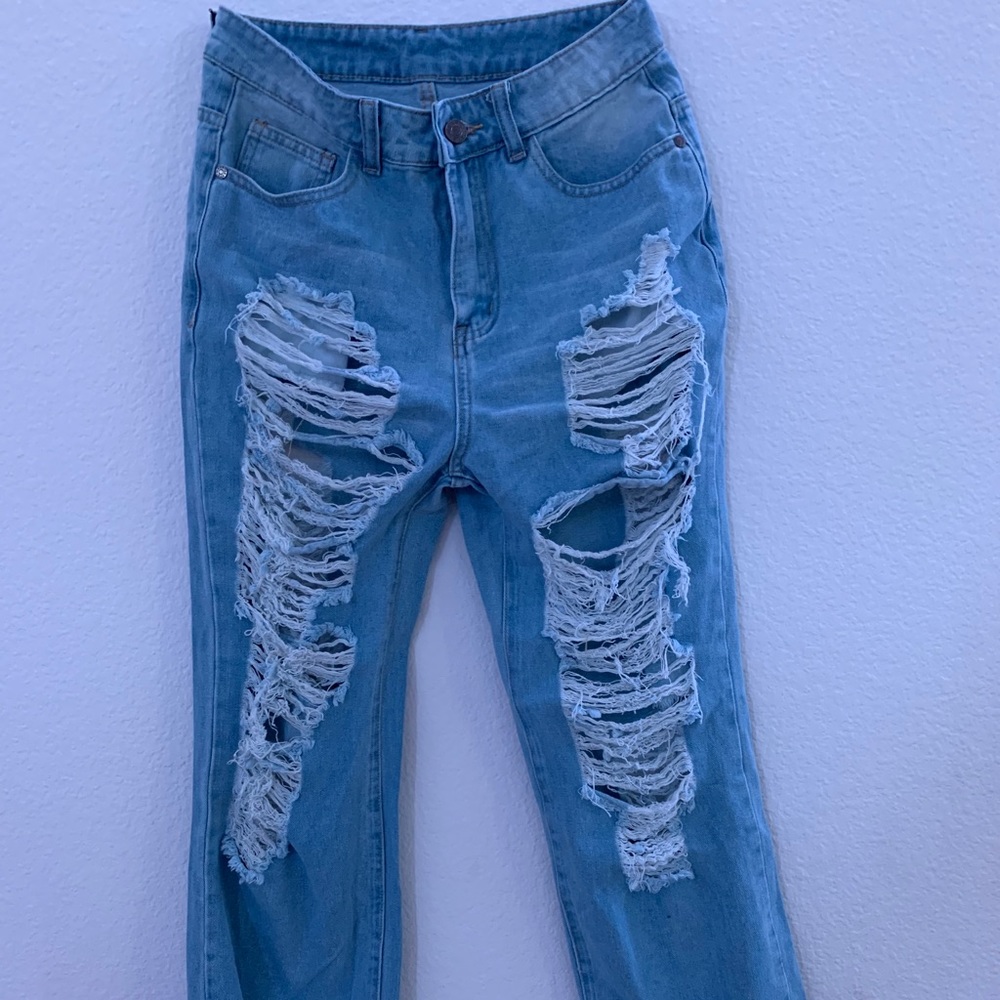 ripped jeans - Picture 3 of 3